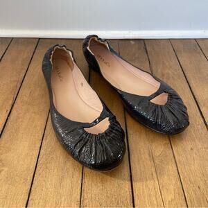 Max & Co. Navy Blue Black Crinkle Patent Leather Ballet Flats 35 / 5